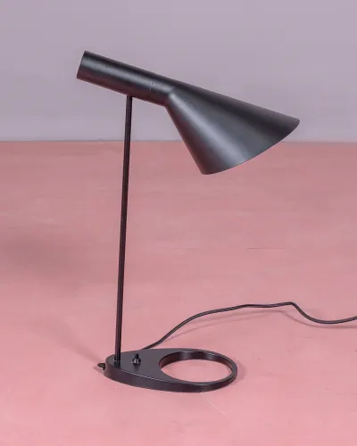 AJ table lamp | Table Lamps | Nest Dream