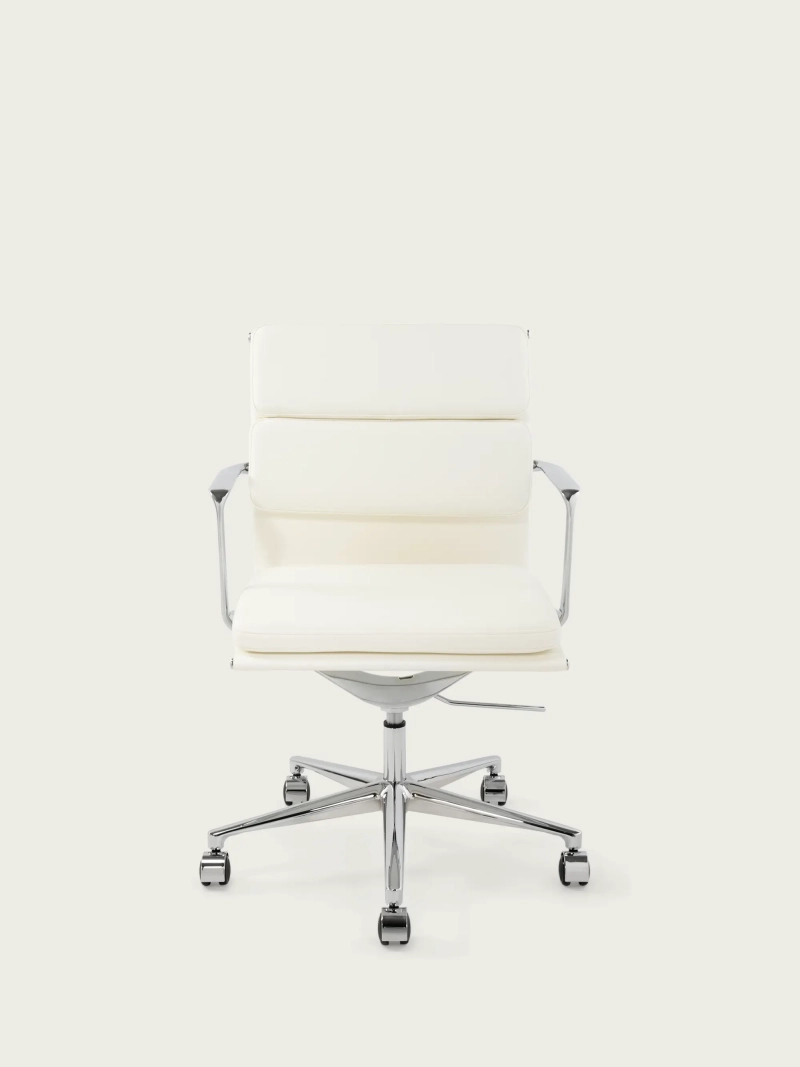 Task premium -työpöytätuoli - italialaista nahkaa ja ergonominen muotoilu