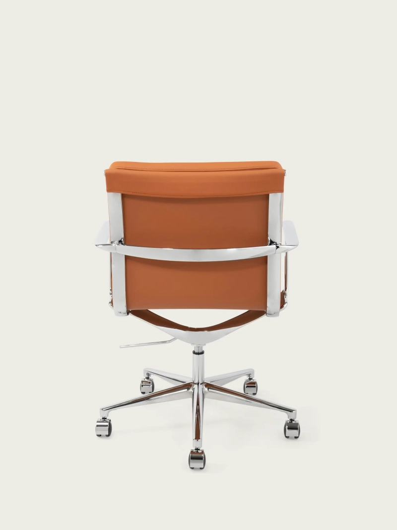 Silla de escritorio premium Task | Piel italiana y diseño ergonómico