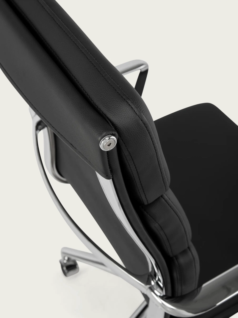 Bürostuhl Alu S mit hoher Rückenlehne aus Ökoleder und Rollen :: Alu S Bürostuhl Nest Dream