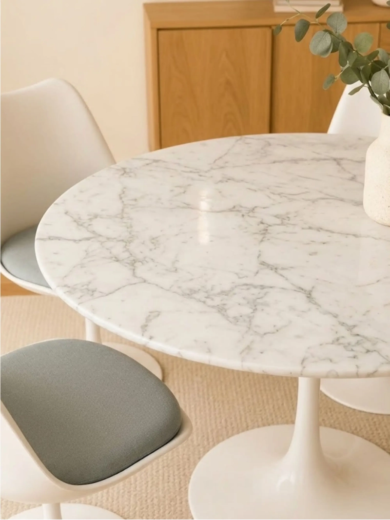 High-end round dining table in Carrara marble (120cm) - Stratus NEST DREAM - 1