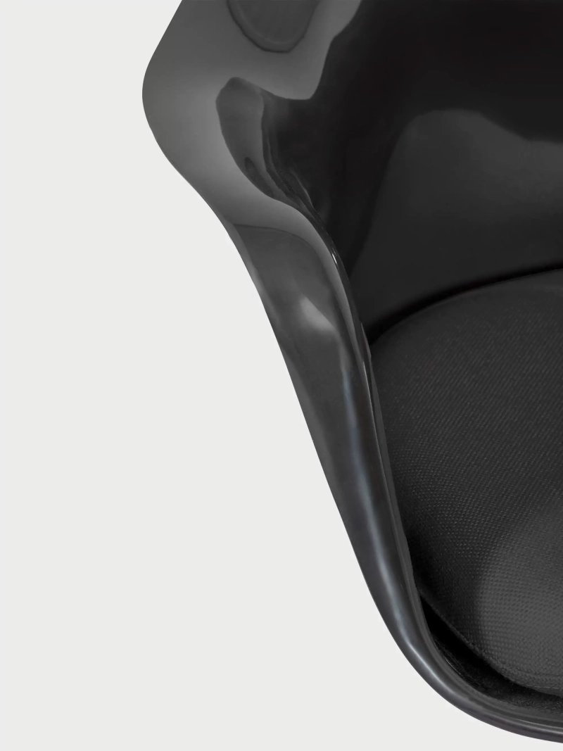 Designerskie krzesło obrotowe z czarną ramą - Lotus Arms NEST DREAM - 28