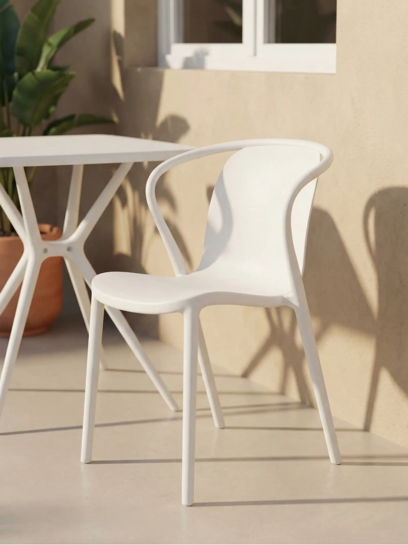 Stackable dining chair suitable for garden - Pierre NEST DREAM - 1