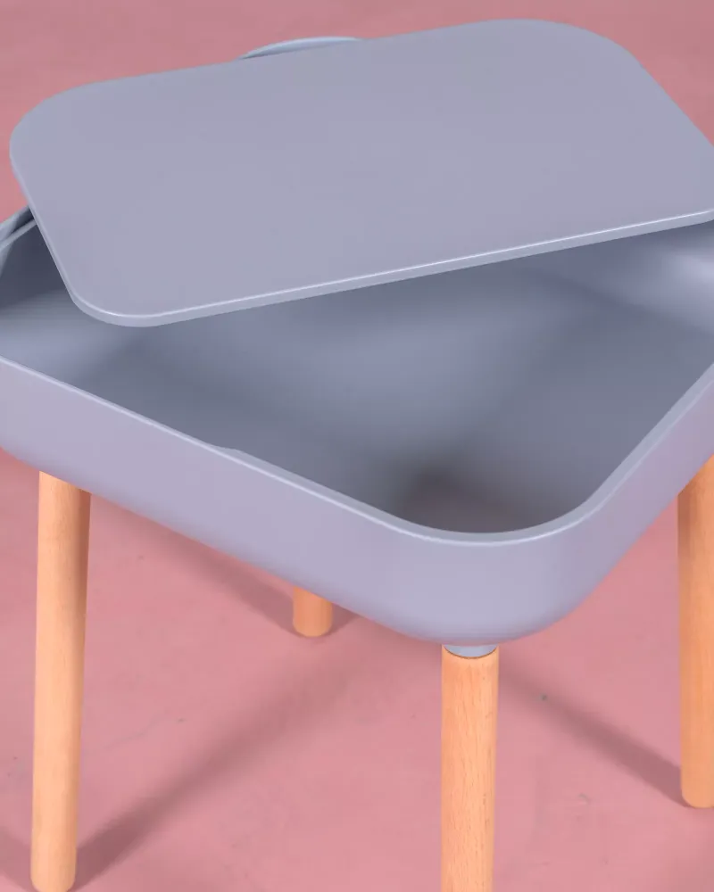 La table d'appoint Pop : versatilité et style nordique dans un seul meuble"