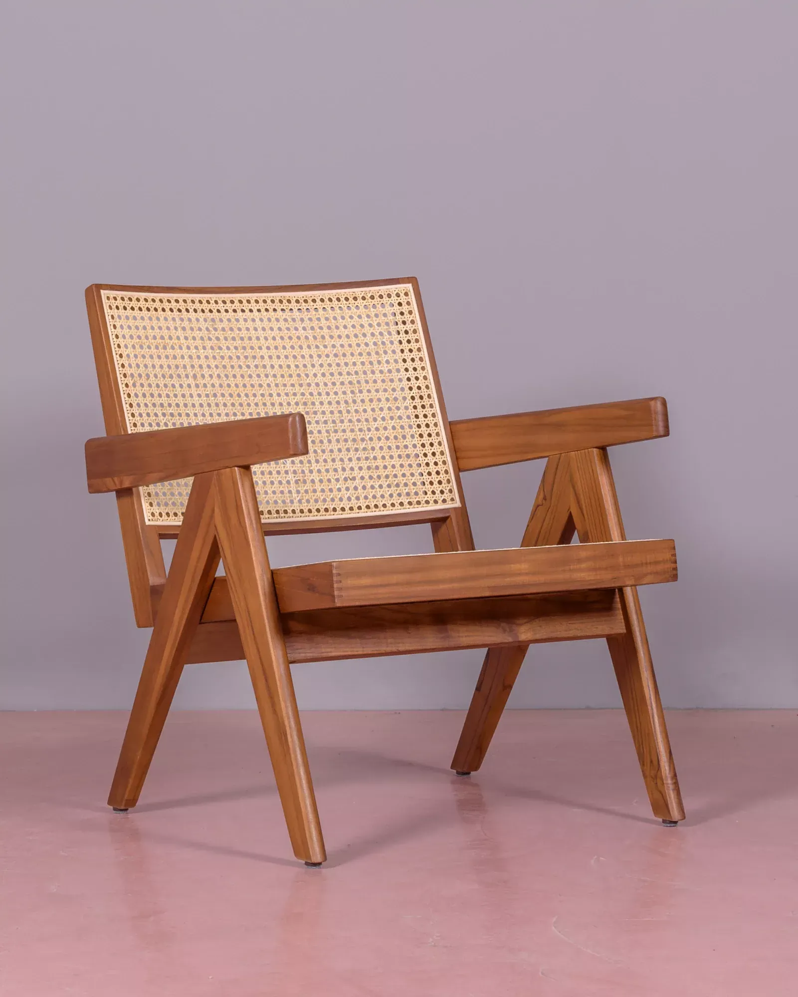 Classic armchair with armrests in teak wood | Free shipping