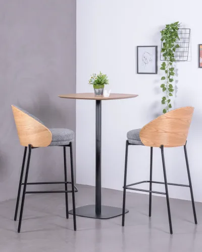 Tabouret Nordic Earth en bois de noyer et revêtement en coton | Livraison gratuite