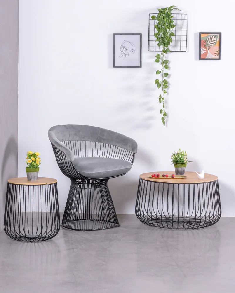 Fauteuil design recouvert de velours et structure en acier | Nest Dream