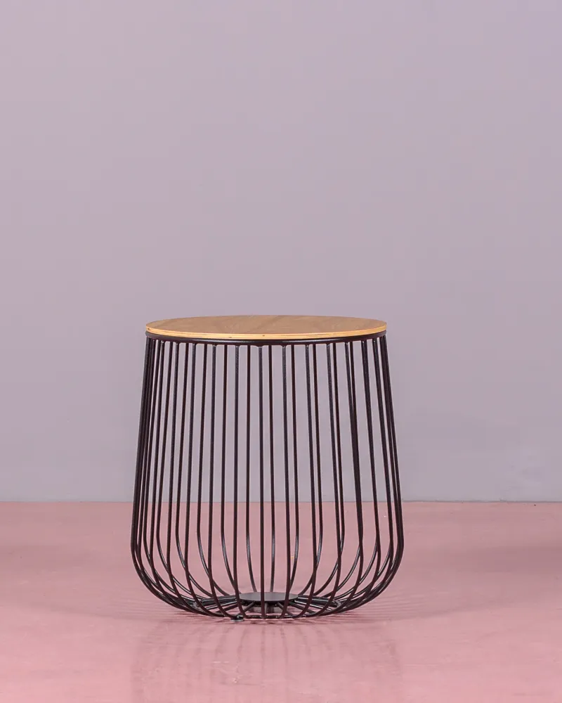 Zurich side table in ash wood and steel | Nest Dream