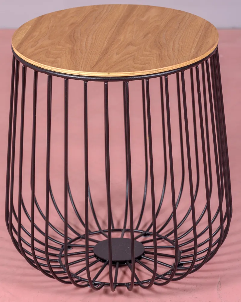 Zurich side table in ash wood and steel | Nest Dream