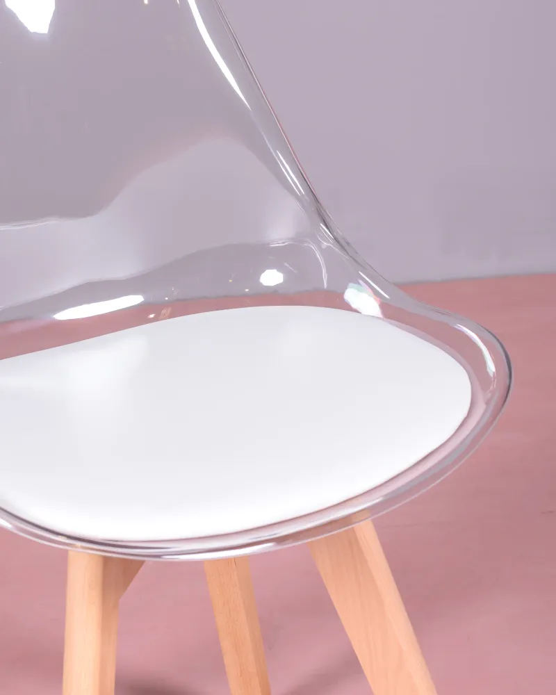 Verona Stolp Tower Chair Transparent : Leseni stoli : Nest Dream