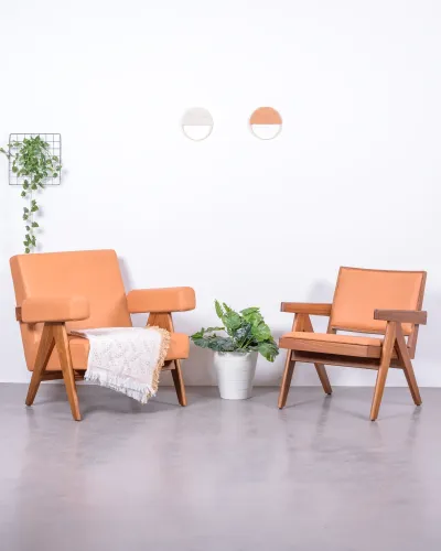 Fauteuil lounge rembourré en bois de teck et cuir italien | Livraison gratuite