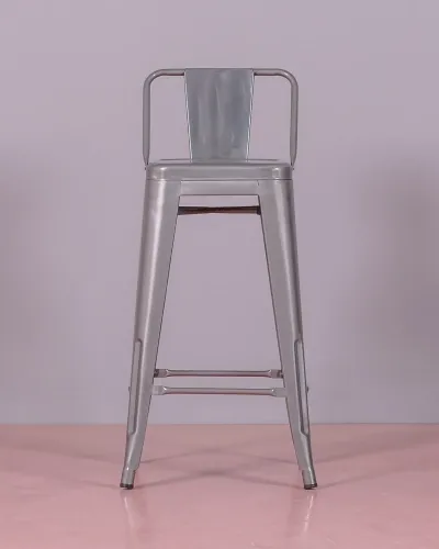 Tabouret industriel en métal avec dossier bas (76cm) | Magasin Dream Nest