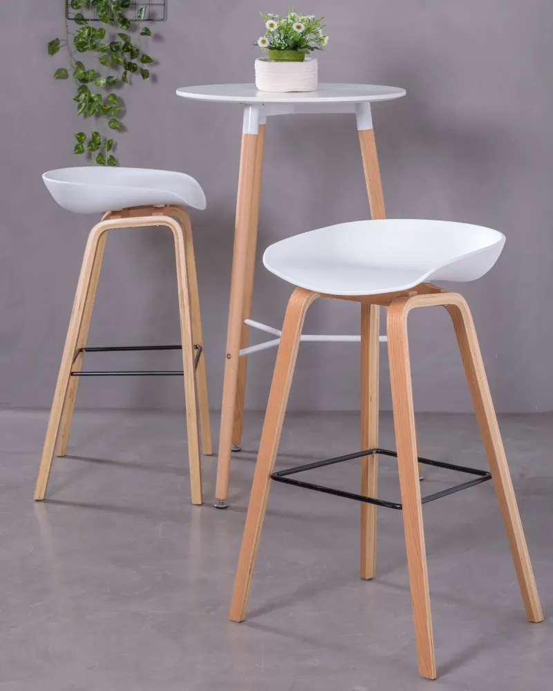 Sgabello Daxer dal design nordico con gambe in faggio | Nest Dream